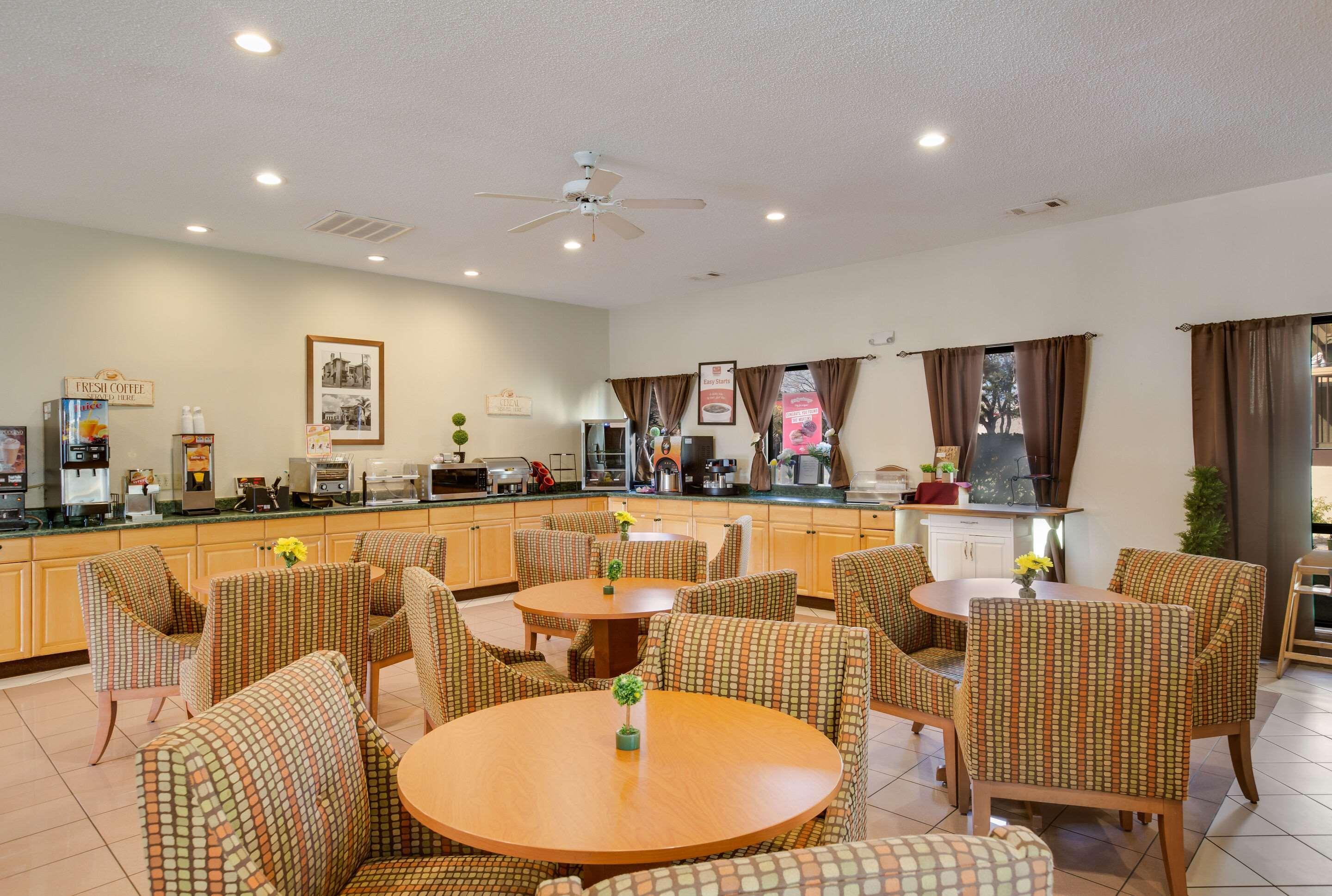 Econo Lodge Гардівілл Екстер'єр фото