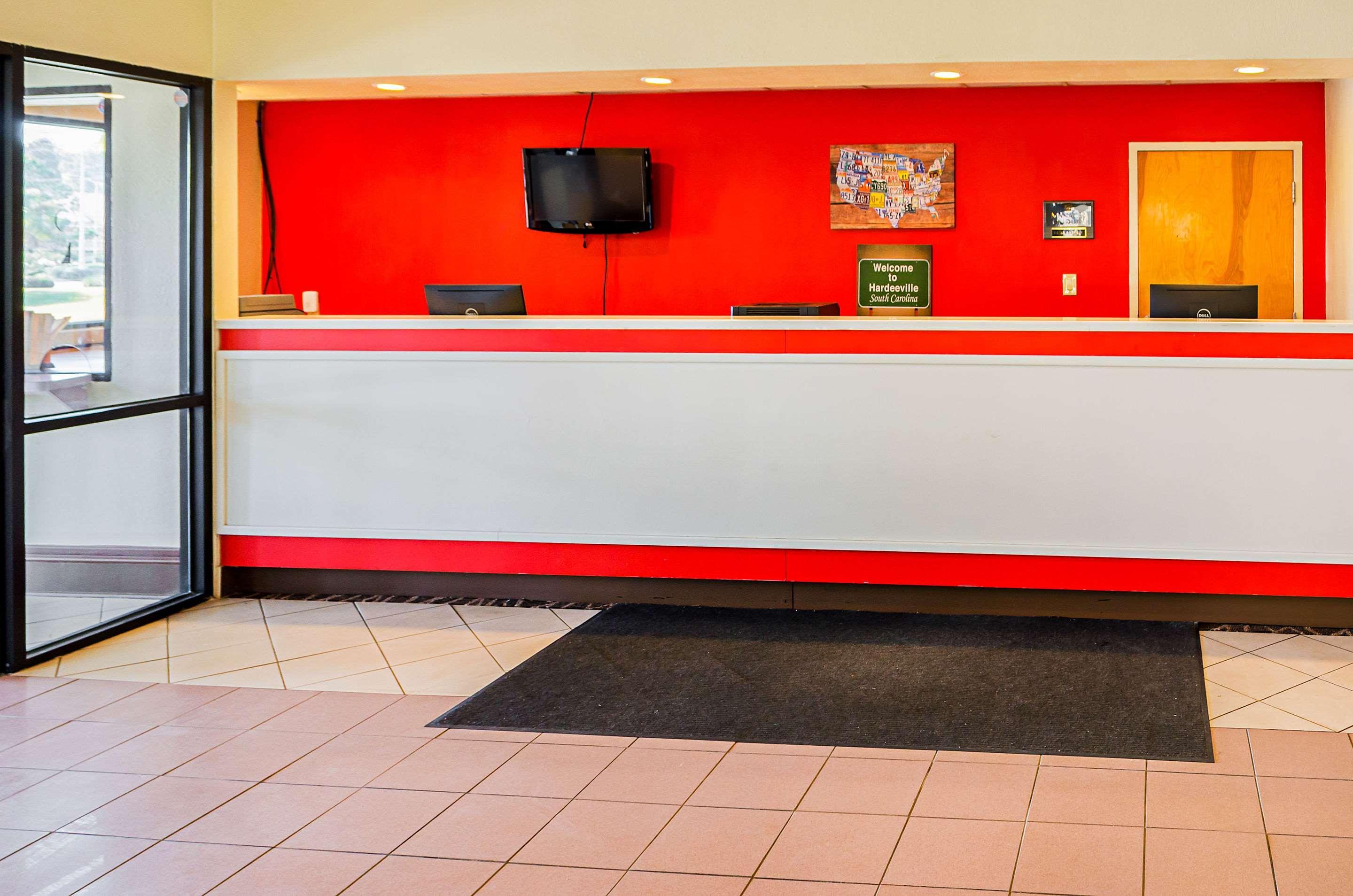 Econo Lodge Гардівілл Екстер'єр фото